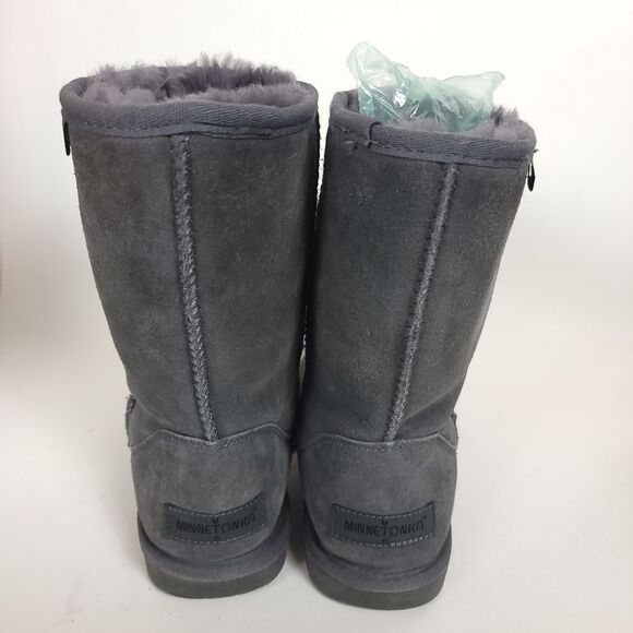 Minnetonka Women’s Olympia Boots Gray Suede Sheepskin Wool Lined Winter Size 7 - Picture 4 of 12